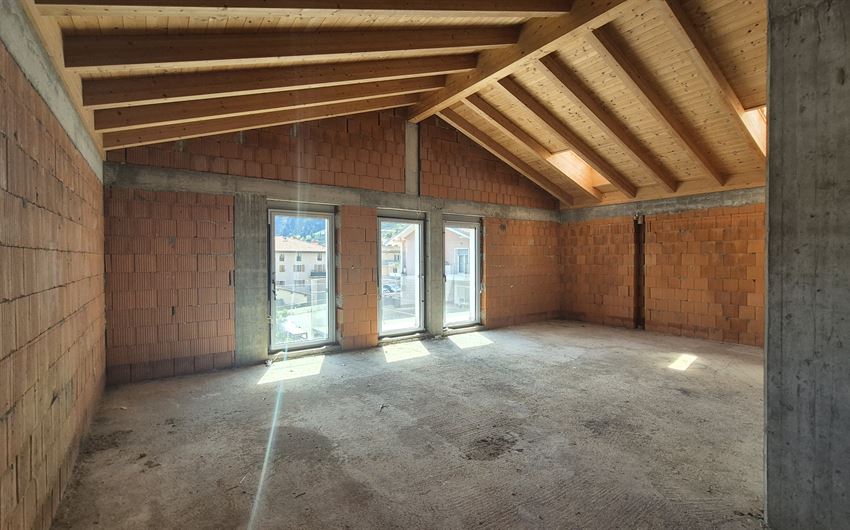 Riva del Garda : Villa singola su 3 livelli con ampio giardino | Ma. Vi Mediazioni